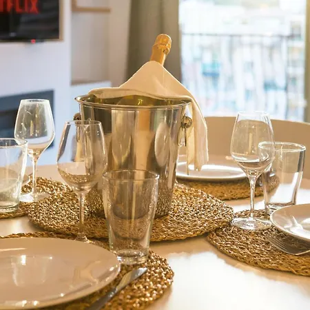 Proche Centre-ville - Plages - Casino - Bg