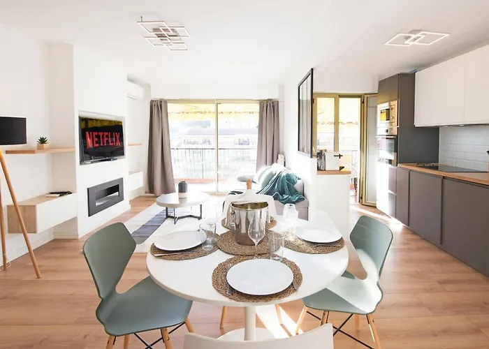 Apartman Proche Centre-ville - Plages - Casino - Bg